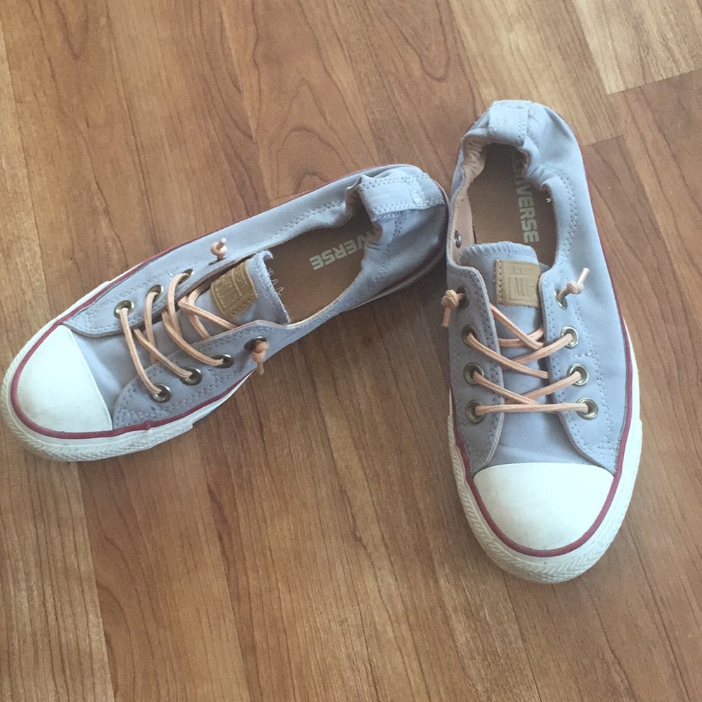 Women’s shoreline converse size 7